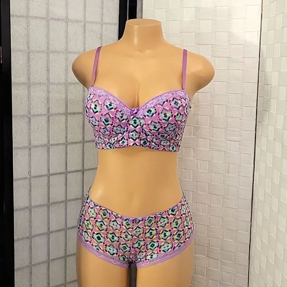 BRAND NEW BLACK FUCHSIA BY SECRET LACE LLC MULTI-COLOR PANTY &BRAD LACE SET